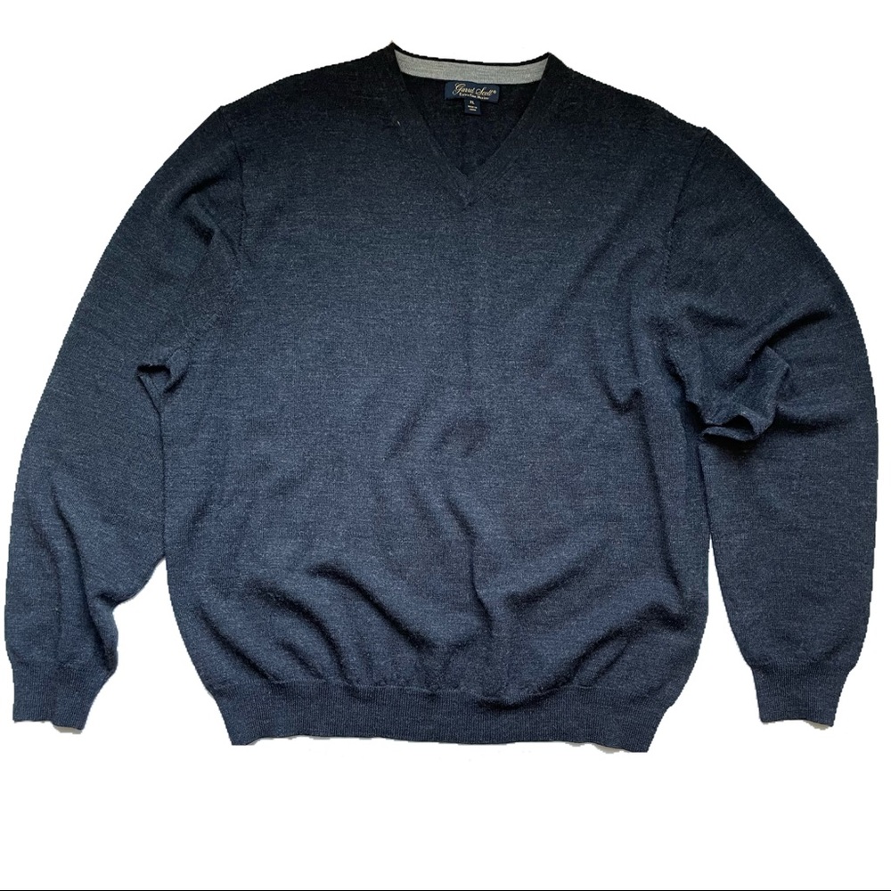 HP✨ Garrett Scott Extra Fine Merino Sweater